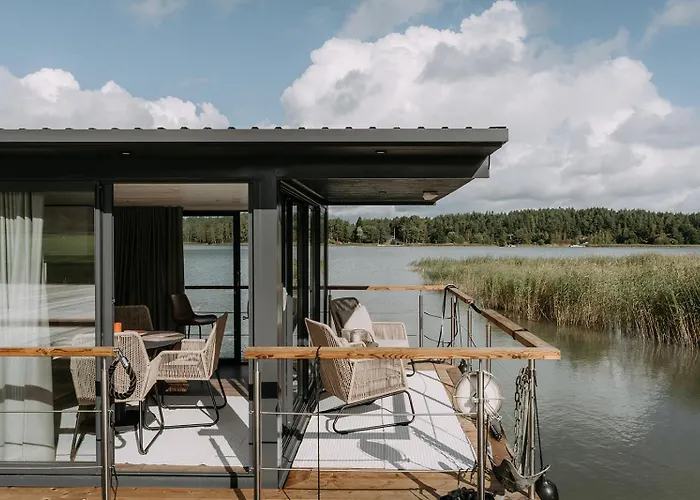 Houseboat & Sauna Lux * Naantali