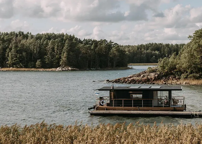 Houseboat & Sauna Lux